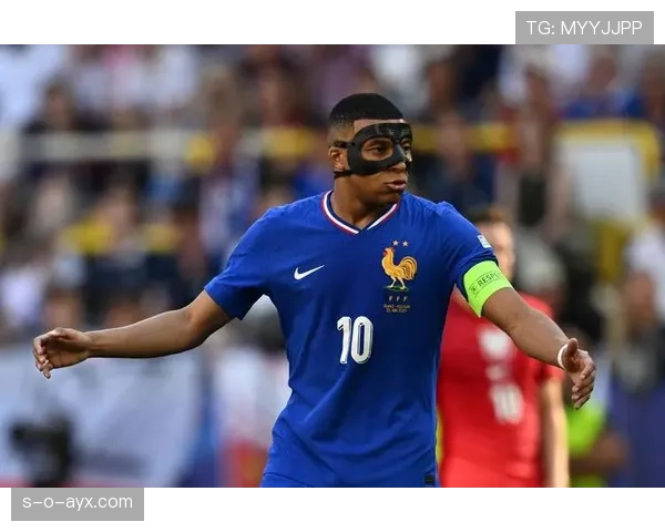 姆巴佩欧洲杯表现出色,入选最佳阵容引发广泛关注 姆巴佩欧洲杯表现出色,入选最佳阵容引发广泛关注