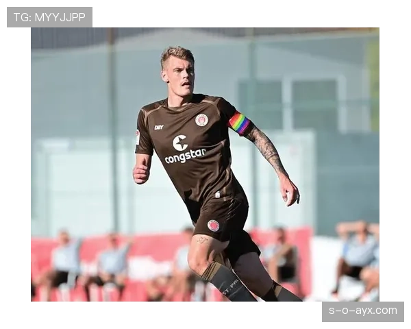 德甲保级大战白热化,多队为生存展开殊死搏斗 德甲保级大战白热化,多队为生存展开殊死搏斗