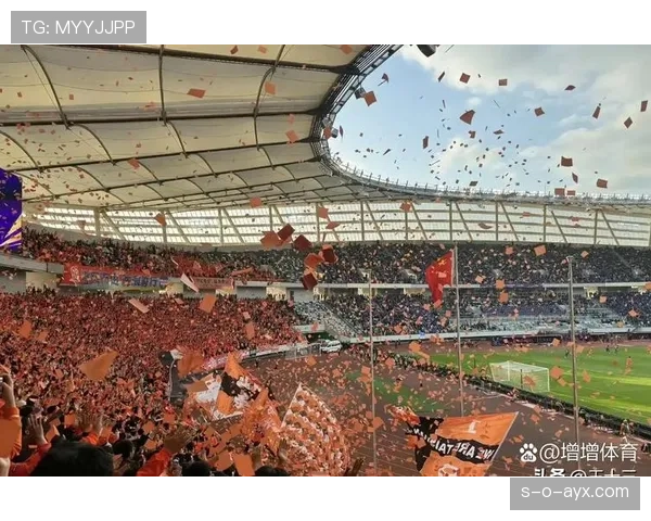 中超联赛年度回顾:强队崛起与赛场高光时刻全解析 中超联赛年度回顾:强队崛起与赛场高光时刻全解析